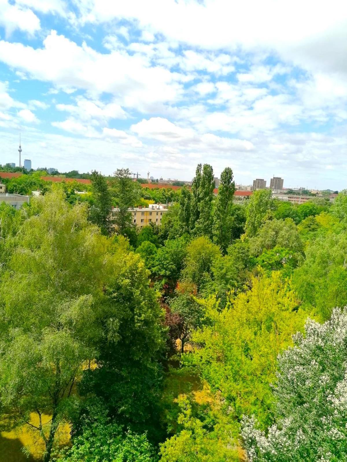 Cozy Trendy Spacious Room In Green Area 12 Min. Near To The Center Alexanderplatz Berlín Exterior foto